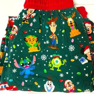 Little Sleepies Disney Christmas Party
Men's M Pajama Pants